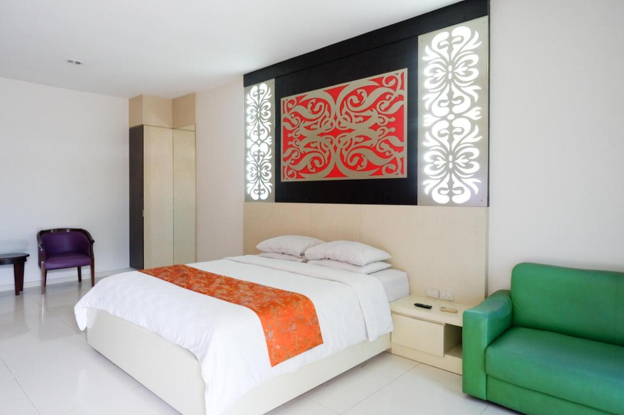 Hotel New Puri Garden Bandara Semarang Ngoại thất bức ảnh