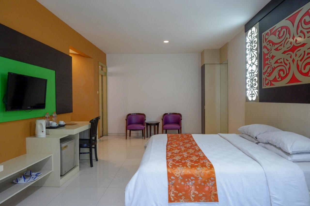 Hotel New Puri Garden Bandara Semarang Ngoại thất bức ảnh
