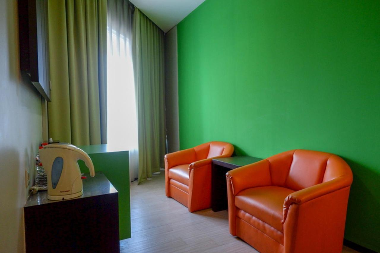 Hotel New Puri Garden Bandara Semarang Ngoại thất bức ảnh