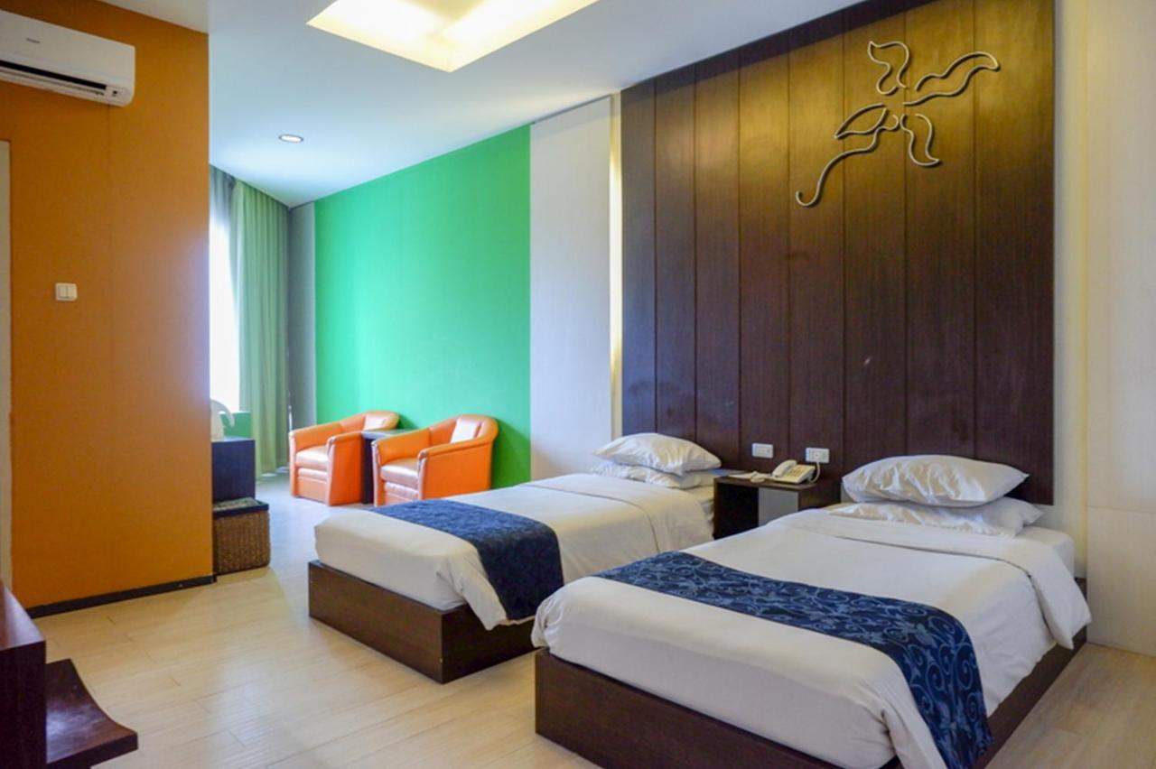 Hotel New Puri Garden Bandara Semarang Ngoại thất bức ảnh