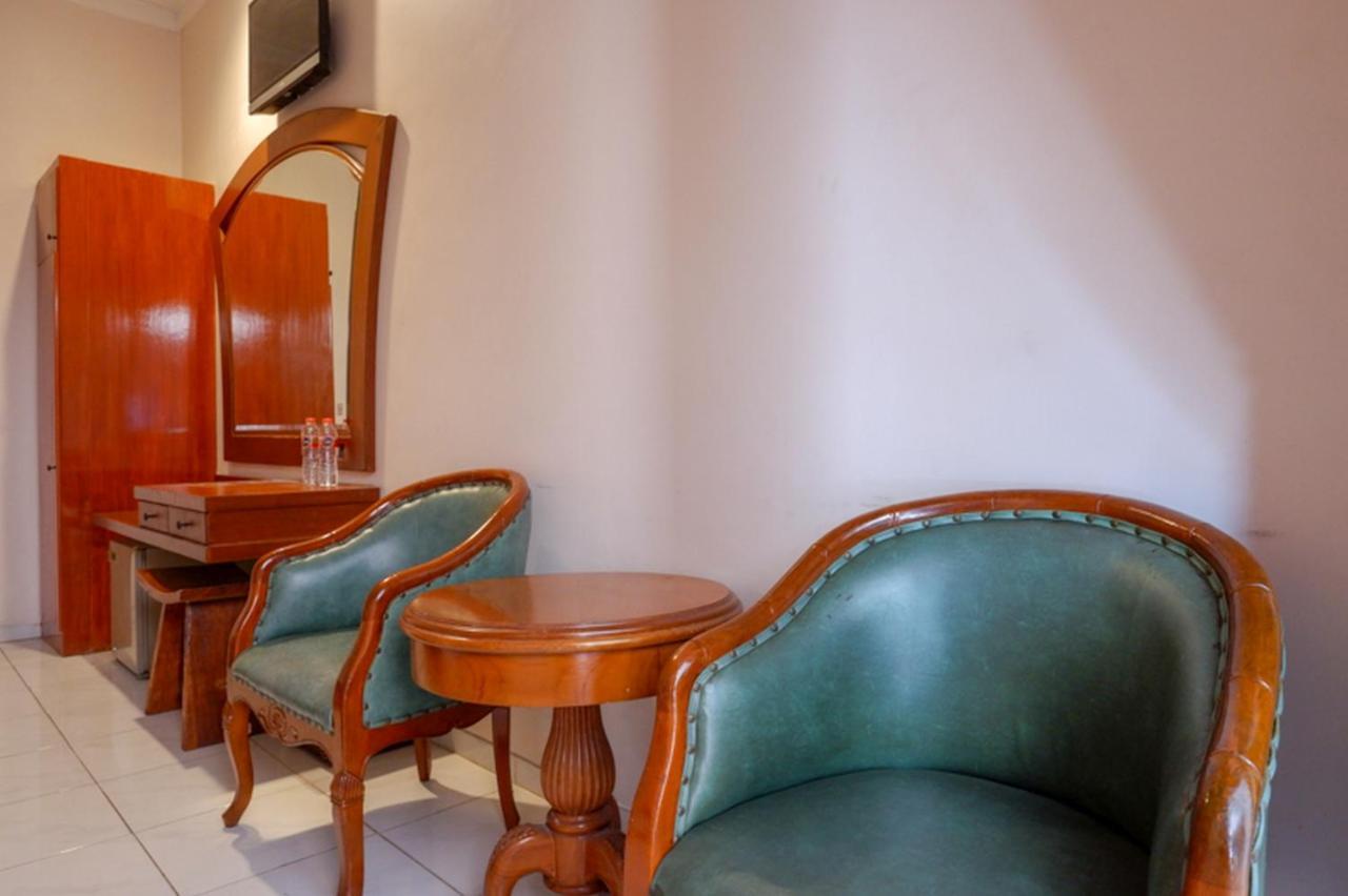 Hotel New Puri Garden Bandara Semarang Ngoại thất bức ảnh