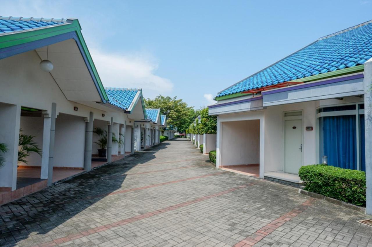 Hotel New Puri Garden Bandara Semarang Ngoại thất bức ảnh