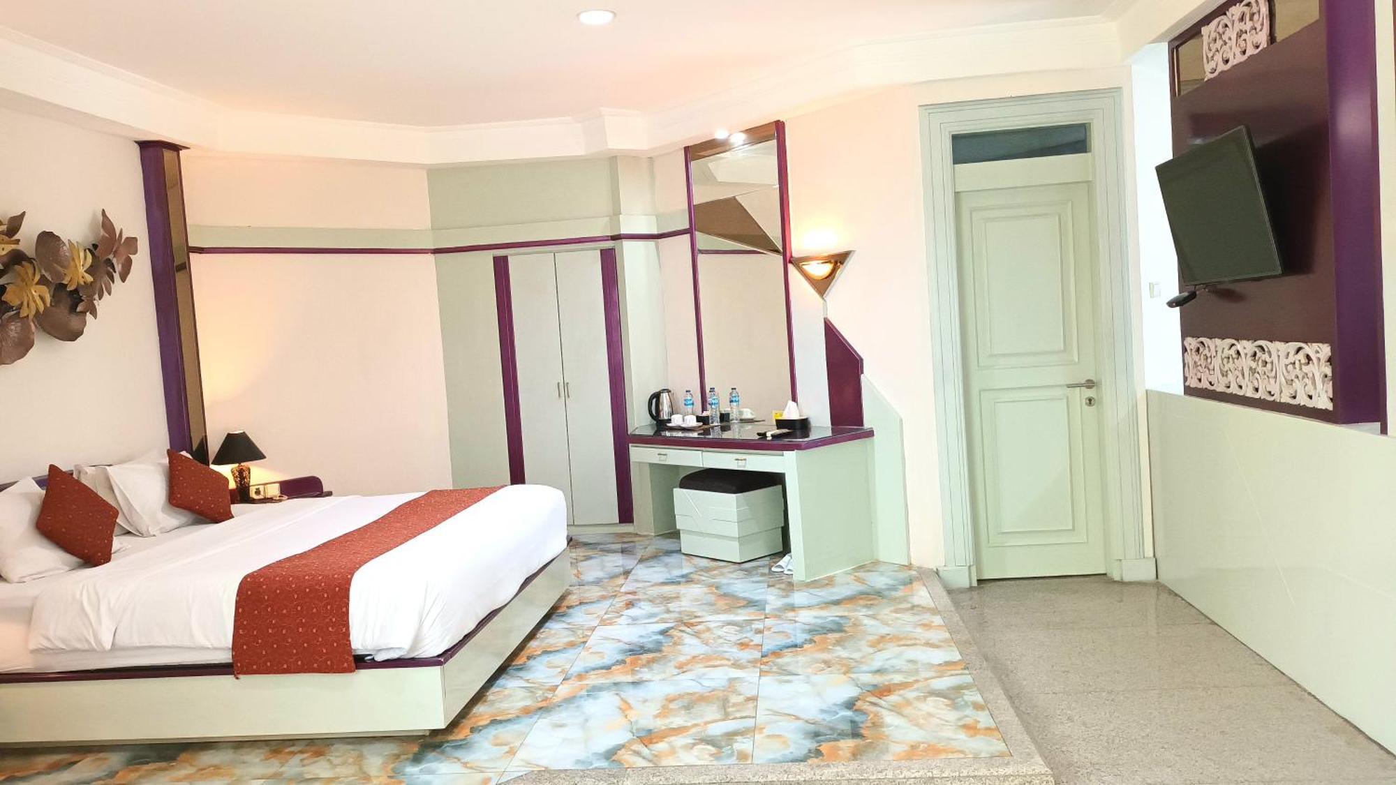 Hotel New Puri Garden Bandara Semarang Ngoại thất bức ảnh