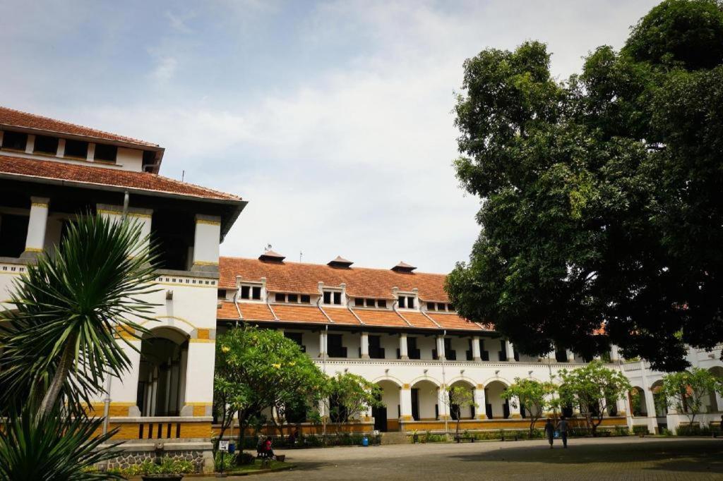 Hotel New Puri Garden Bandara Semarang Ngoại thất bức ảnh